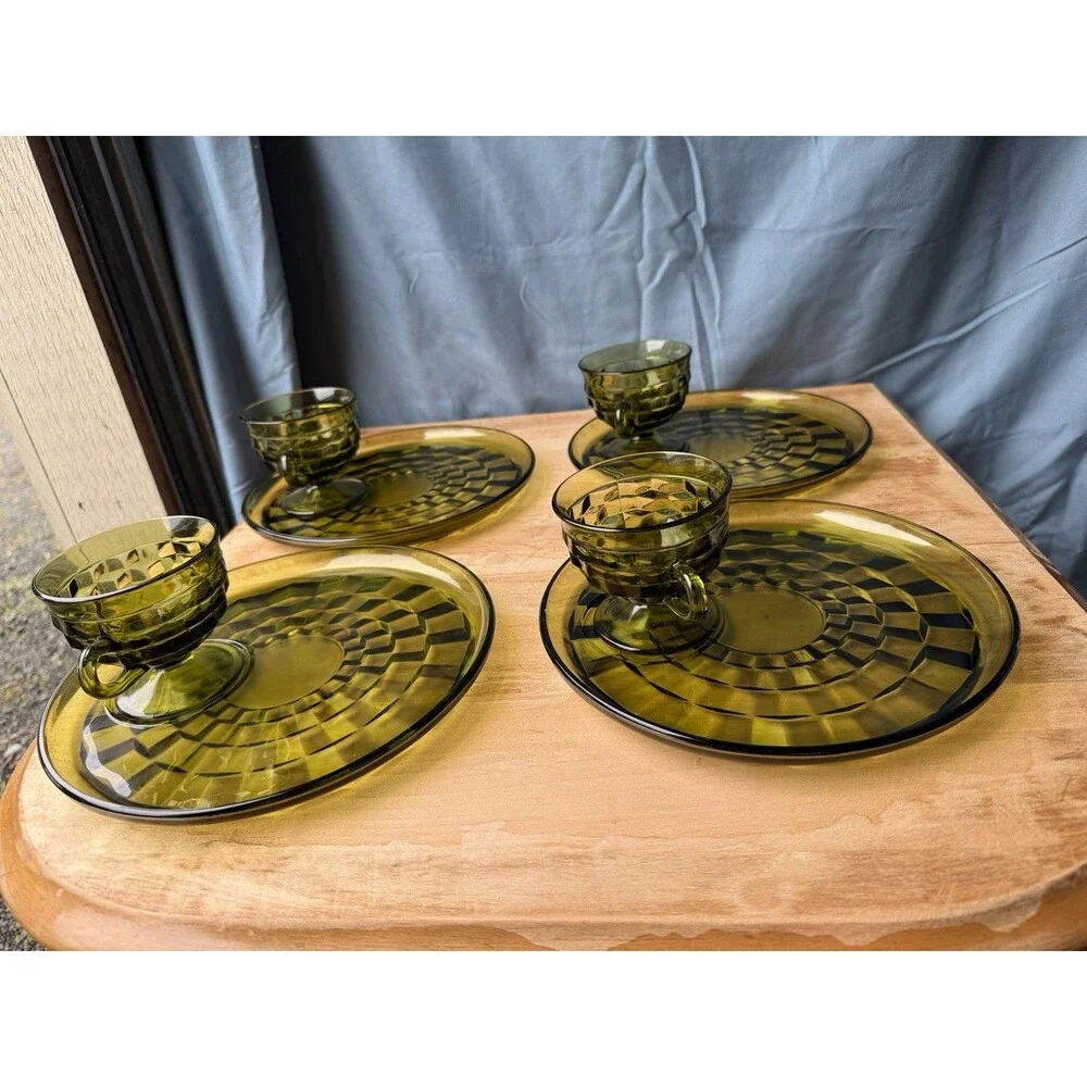 VTG Indiana Colony Glass Color Crown Green Thumbprint Snack  Plate w Cup 4 Sets